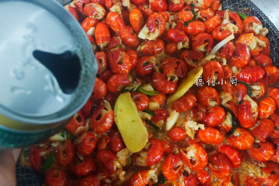 火锅料炒虾尾不用啤酒怎么做,新密炒虾尾正宗做法和配比