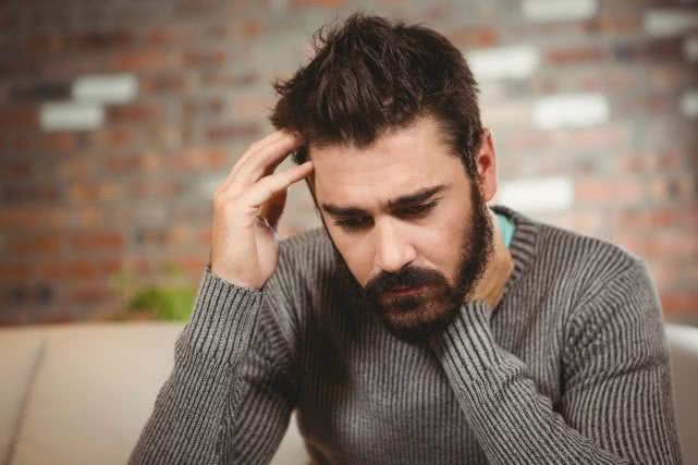 肾功能差的人有三个标志比较明显,肾功能弱的人性格