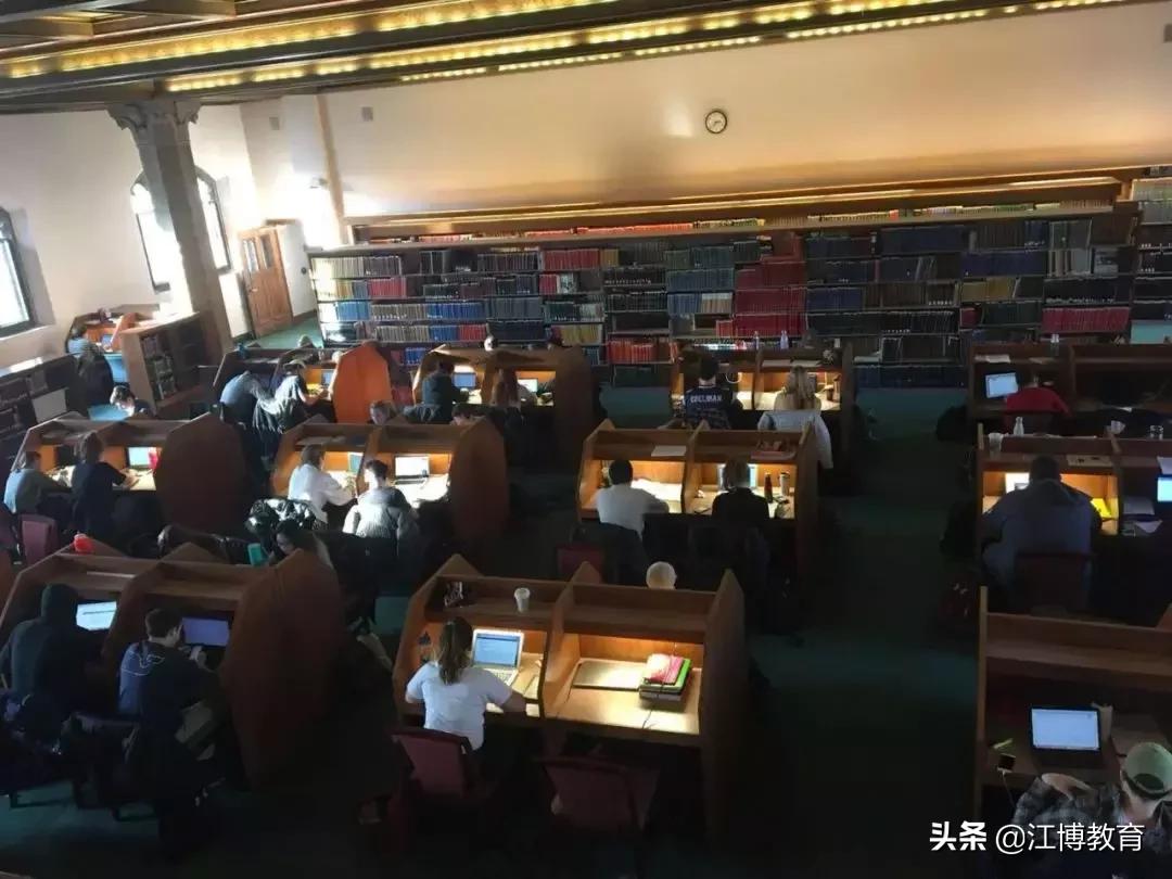 bostoncollege波士顿学院,波士顿学院和波士顿大学在哪里