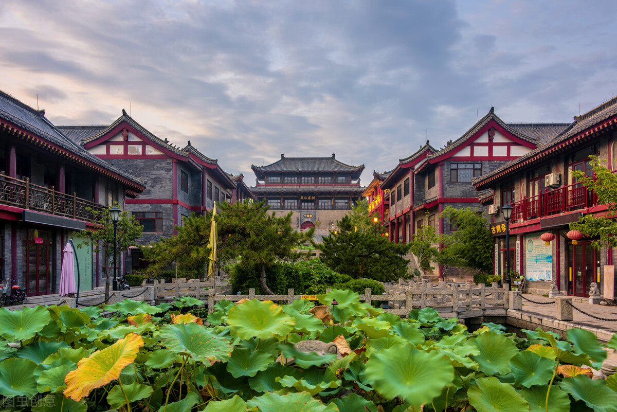 灞变笢闈掑窞鍙ゅ煄鍗拌薄,闈掑窞鍗拌薄宸磋渶