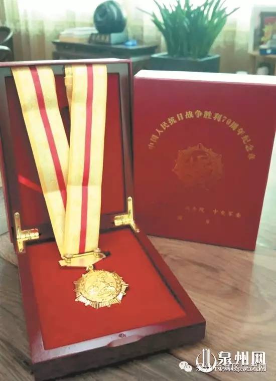 悲痛！这位福建人逝世！厦大毕业，被誉为香港“塑胶原料大王”