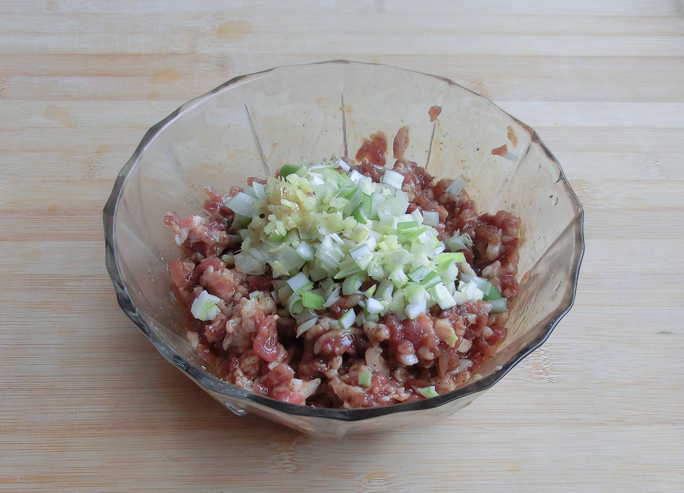 荠菜野菜大全,有一种野菜它长得像一根根面条