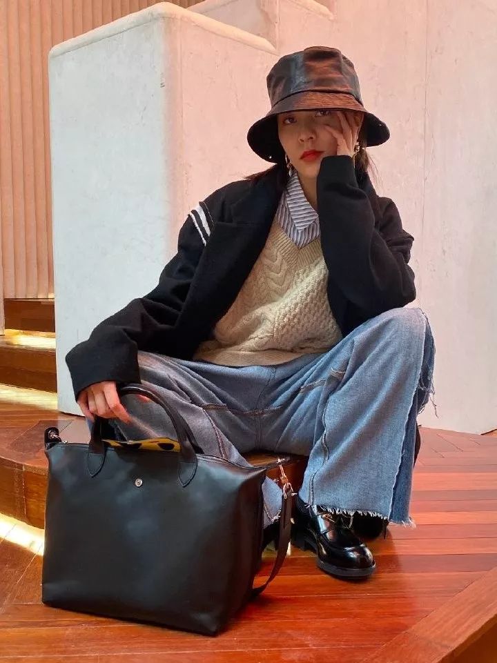 不到半天就火速售罄,才0.1秒就售罄