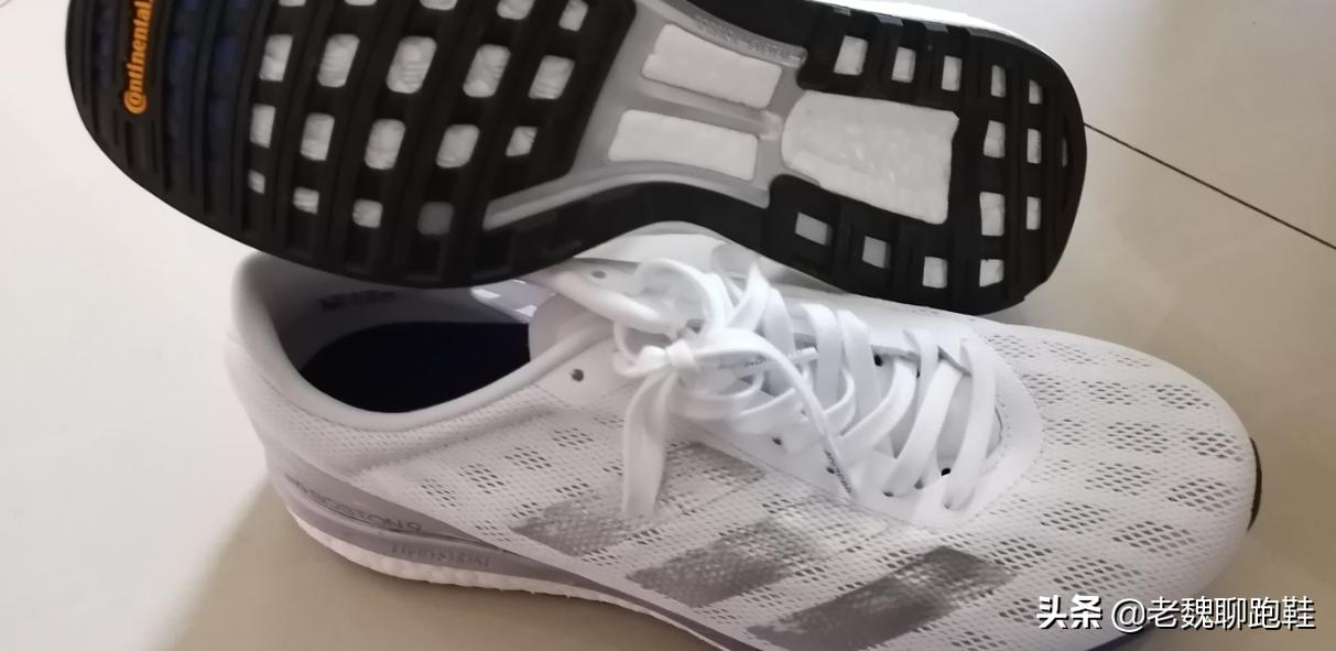 浠庨樋杩揪鏂埌moncler,闃胯开杈炬柉鍜屼簹鐟熷＋璺戞