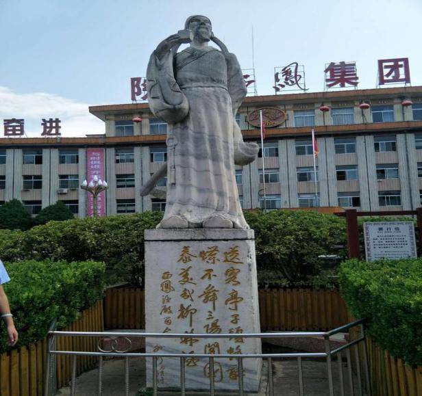 西凤酒哪款是正宗的西凤酒,中国西凤酒和西凤酒有区别吗