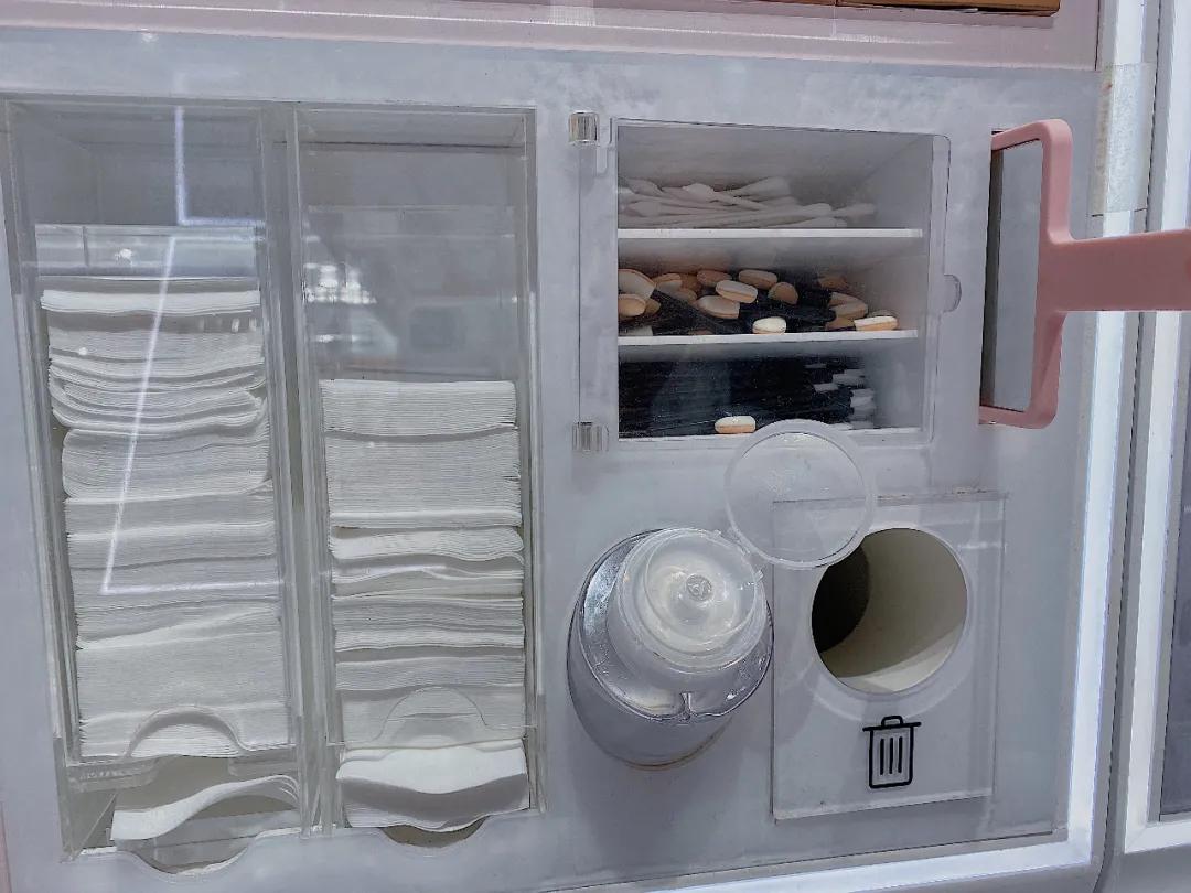 西安彩妆礼盒平价品牌推荐,都市丽人化妆店