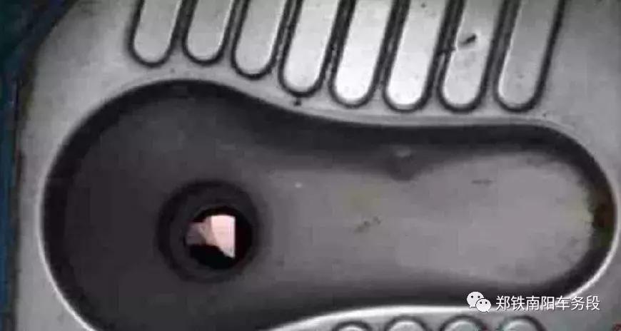 火车上厕所的技巧,火车上的厕所有什么标准吗