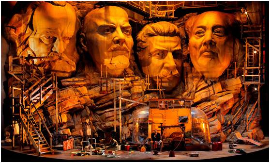 历时26年完成，4天才能演完的歌剧，内核竟是家庭伦理剧