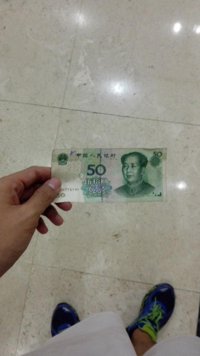 越来越多男性“捐精”，其中暗含着什么玄机？过来人：稳赚不赔