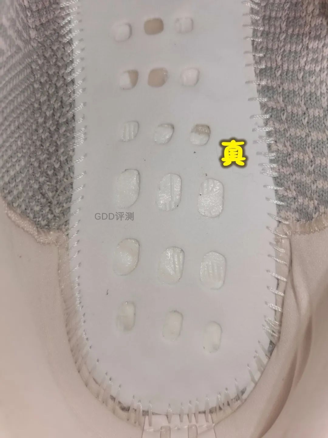 yeezy350粉满天星真假鉴定,yeezy350黑天使怎么辨别真假