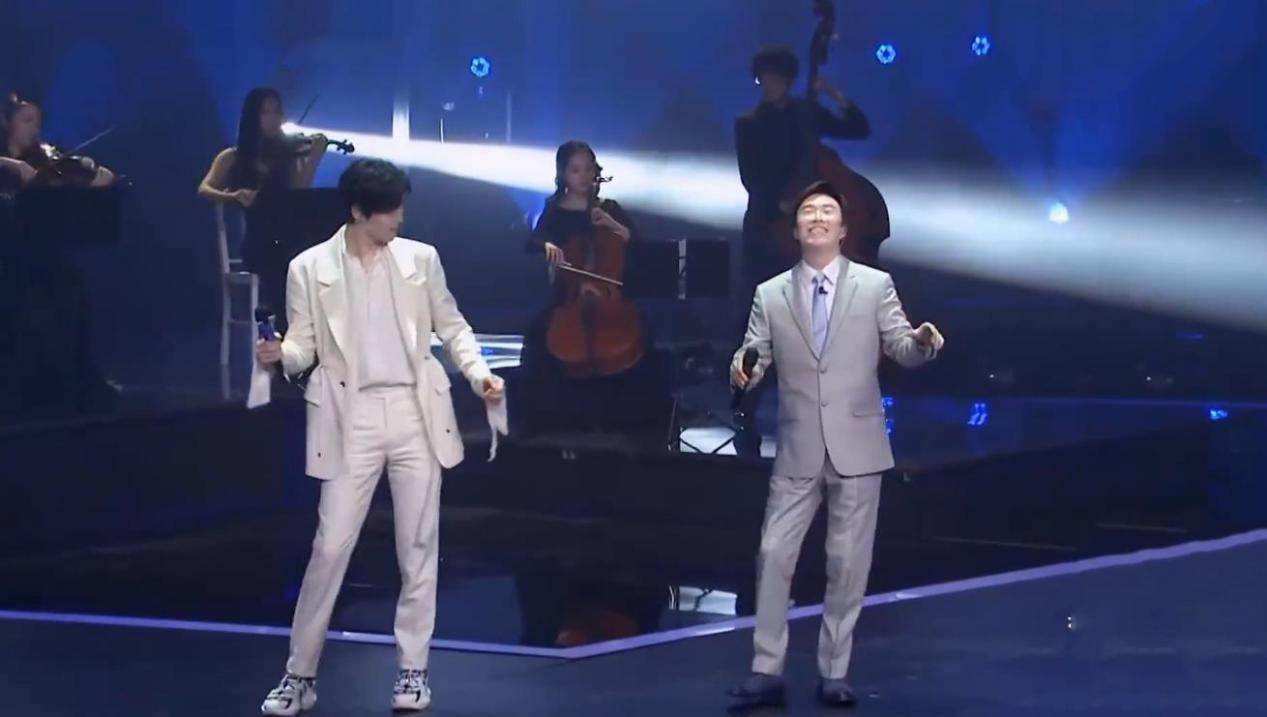 费玉清阿云嘎歌曲,我们的歌费玉清阿云嘎合唱囚鸟