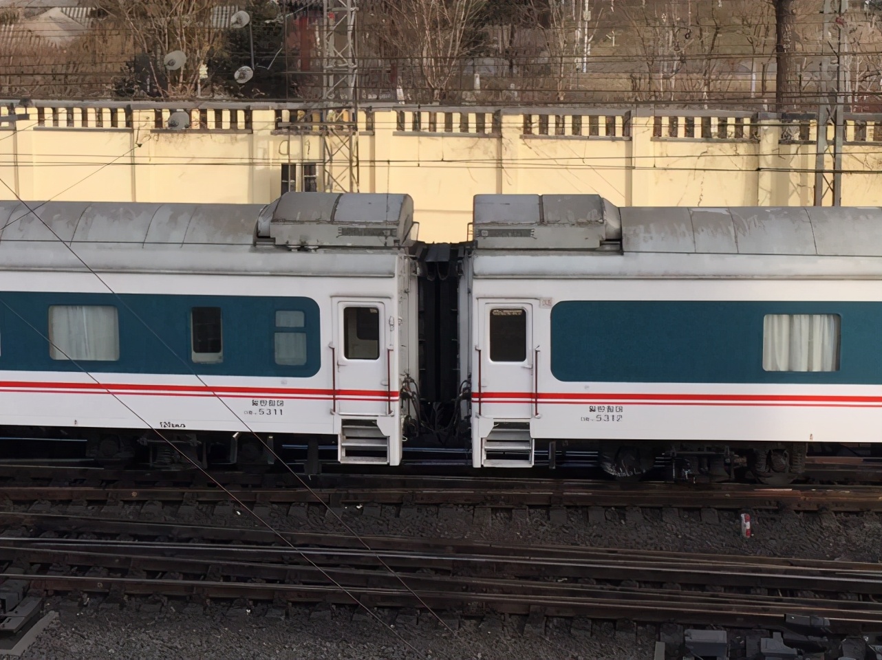 开往朝鲜的列车乘坐体验,奔赴朝鲜的火车