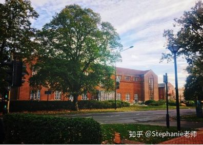 英国名校--南安普顿大学会计与金融硕士，分数不够硕士预科衔接？