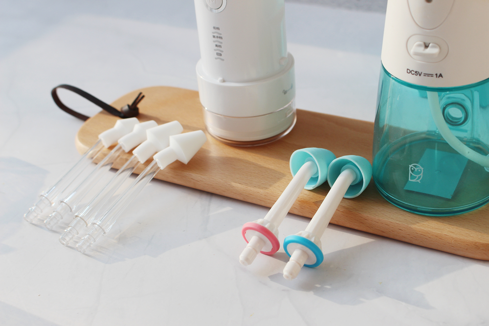 出差便携电动洗鼻器,洗鼻器成人旅行装