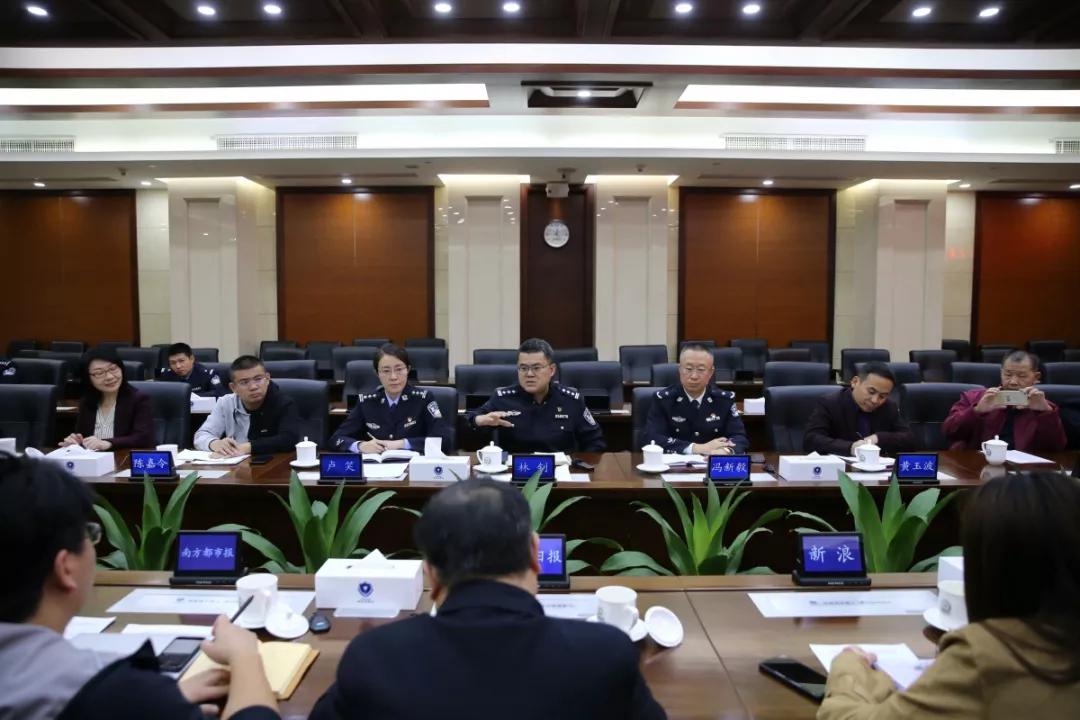 三大微博进入全国前五，新媒体矩阵百花齐放！