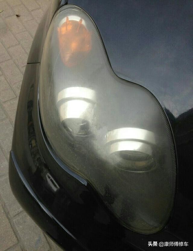 车子灯罩发黄怎么恢复变白,大灯罩发黄清洗还是直接更换灯罩