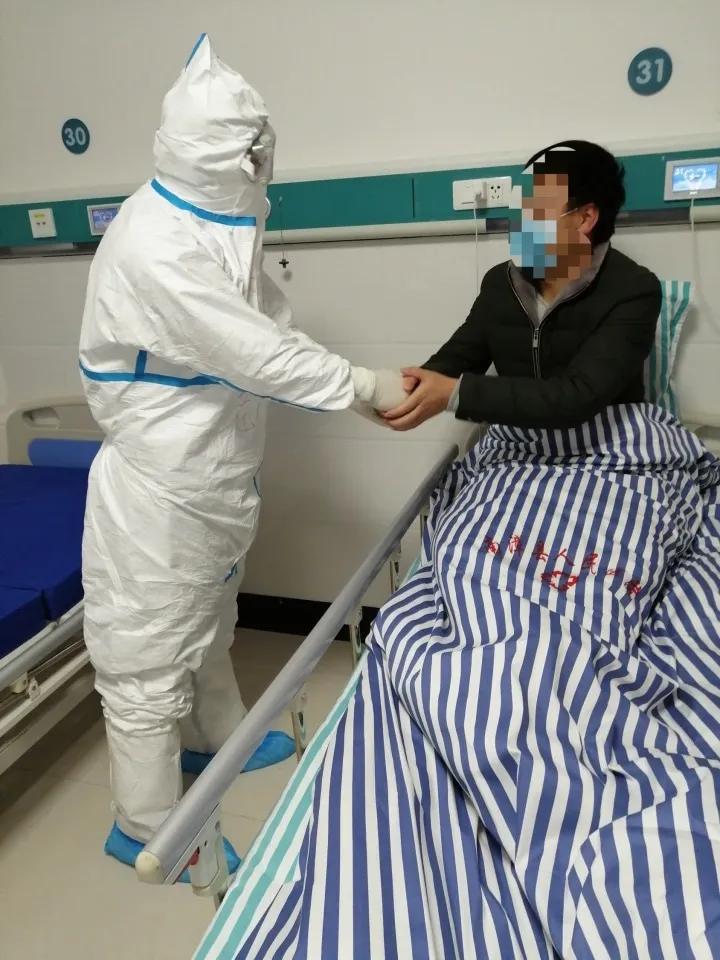 鐤儏闃叉帶浼樼涓汉浜嬭抗灞曟挱,鐤儏闃叉帶宸ヤ綔鍏堣繘浜虹墿鎶ラ亾