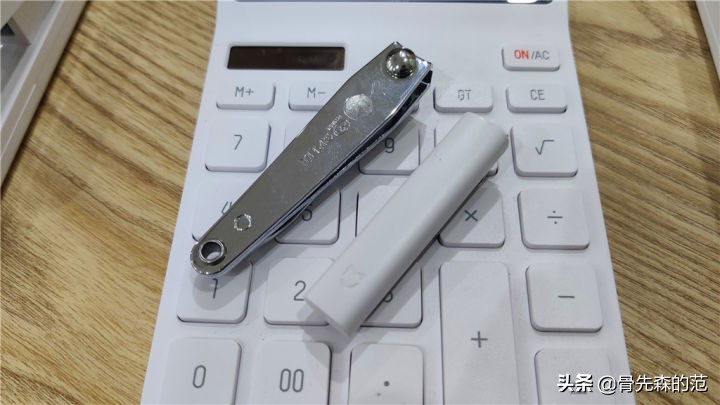 小米指甲刀防飞溅烂了,小米指甲刀细节