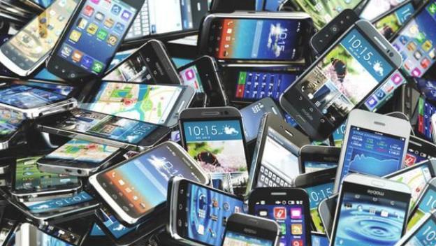 一吨废手机可以提炼多少黄金,自己用废旧手机提炼黄金