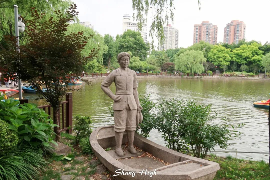 和平公园动物岛还有吗,和平公园可以喂动物吗