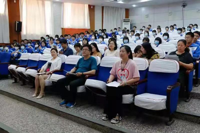 辩以明思论以博学思辨青春感悟人生——邯郸市三中教育集团主校区举办校园辩论赛