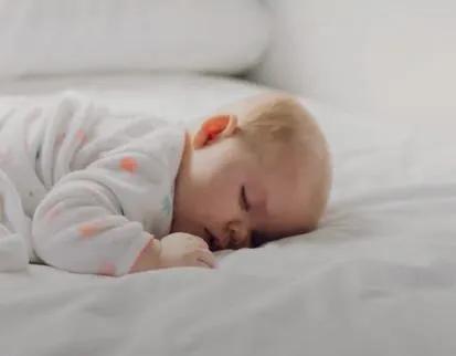 经典故事如何把梳子卖给和尚,梳子卖给和尚故事