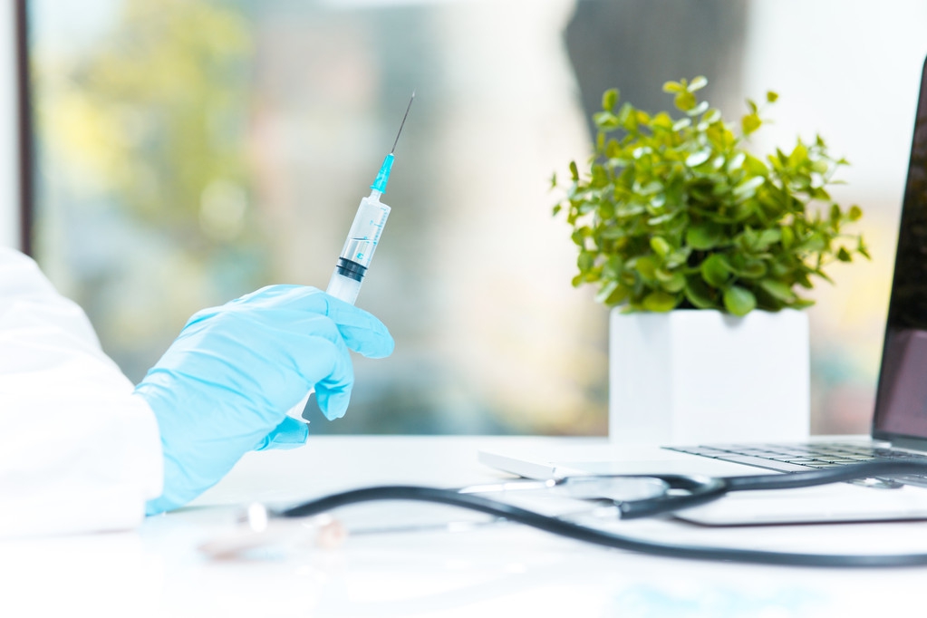 糖尿病餐后血糖高选什么降糖药,为什么糖尿病人餐后三小时血糖高