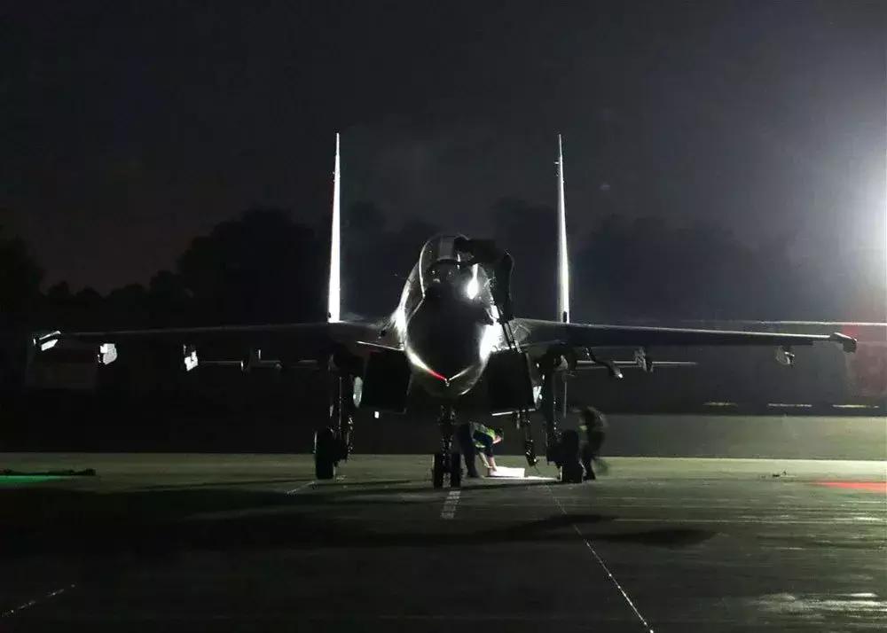 歼11d现在能入列吗,中国的歼11d