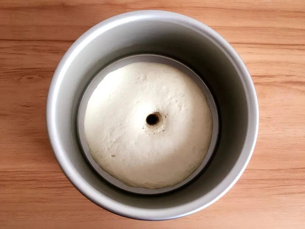 面团总是发酵过度一碰就塌陷了,发酵过度的面团不要扔