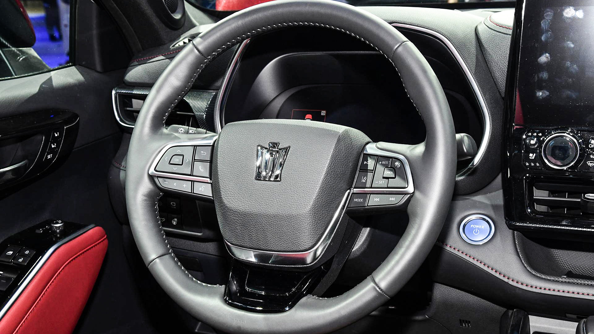 新汉兰达2017款四驱豪华版,全新汉兰达正式亮相