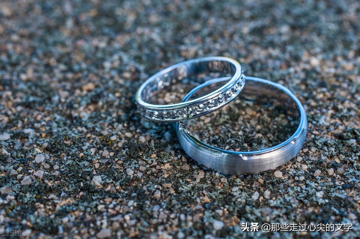 闇告皵鏂囨鐖辨儏,浼樼編闇告皵鍙ュ瓙鐭彞鐖辨儏鏂囨