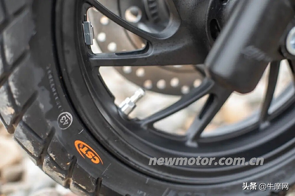 大阳v锐adv350试驾评测,汽车级驾乘体验