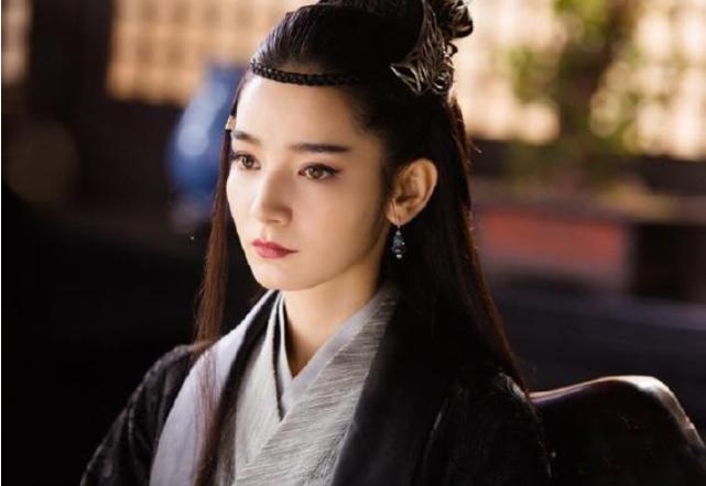 结婚5年，因治疗妻子不孕花掉所有积蓄，丈夫该不该离婚？