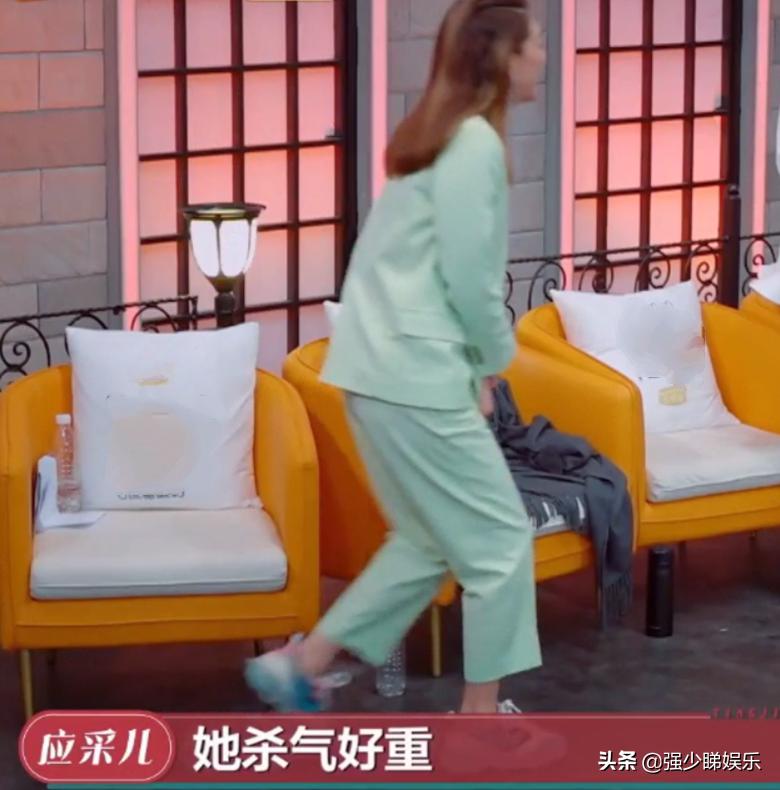 王子文脱口秀讲故事,王子文脱口秀解释