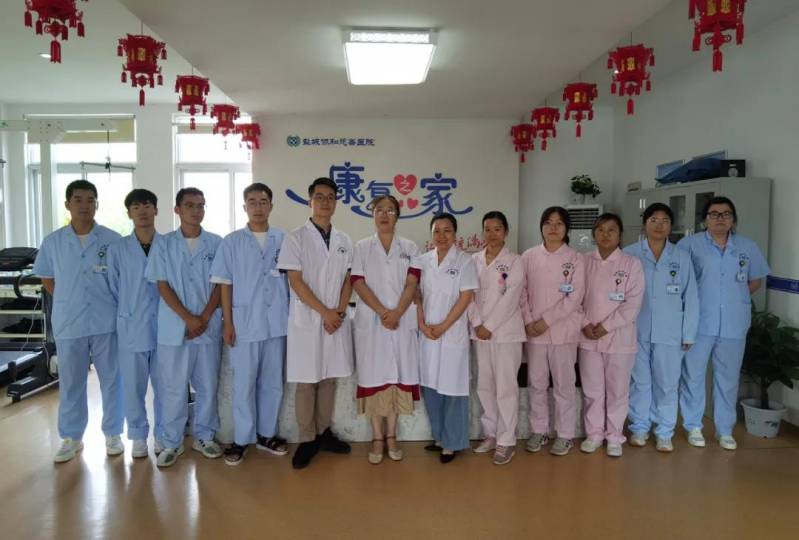 盐城协和医院——省人医专家至盐城进行吞咽障碍筛查公益培训