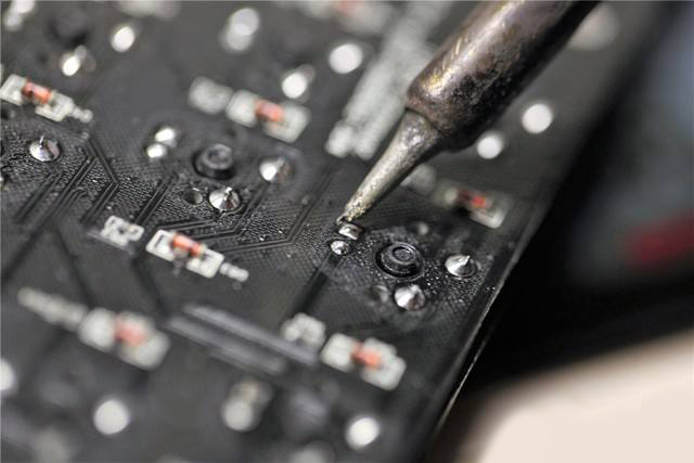 罗技g903电竞游戏双模无线鼠标,罗技g903鼠标坏了怎么自己维修