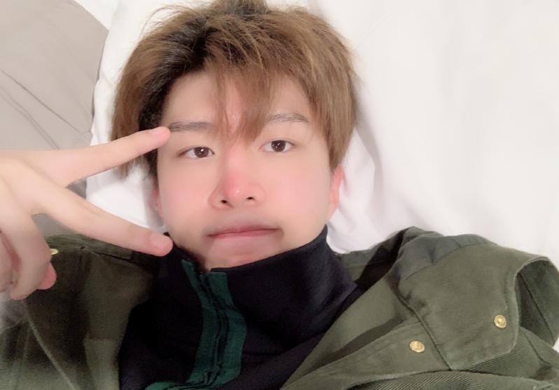 范丞丞怕晒伤完整版,范丞丞新西兰综艺晒黑