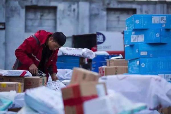 开一个圆通快递多少钱,一个快递站点转让费多少钱