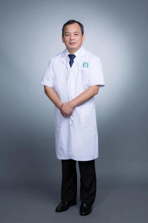 无精打采、沉默寡言，学霸突然“蔫”了？广东医生诊断，大脑发生多处病变