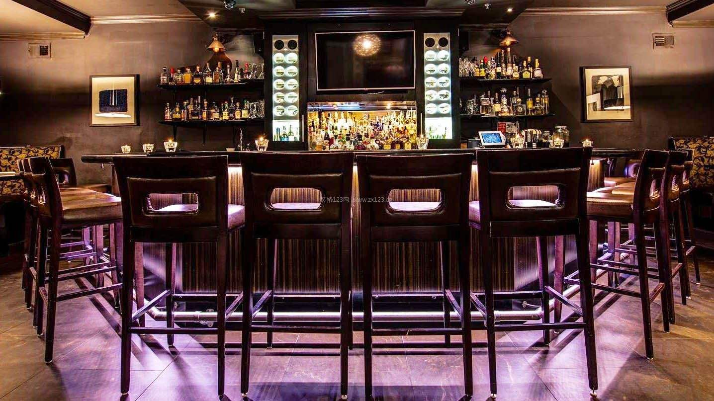 民宿酒吧吧台设计效果图,如何设计酒吧吧台以及关注事项