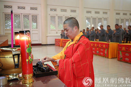 能进法师应邀于普陀山宝陀讲寺作佛学专题讲座