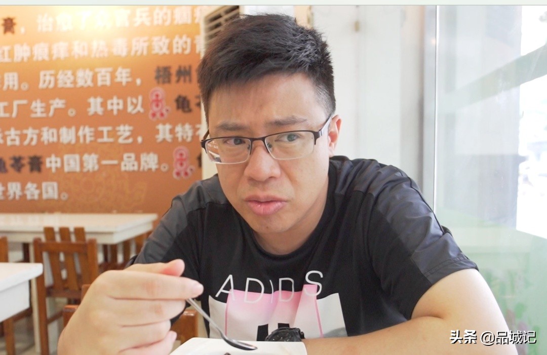 梧州必吃小吃,广西梧州小吃美食一条街