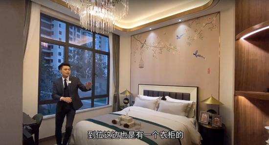 梳妆台镜子正对床怎么化解,镜子正对床的危害