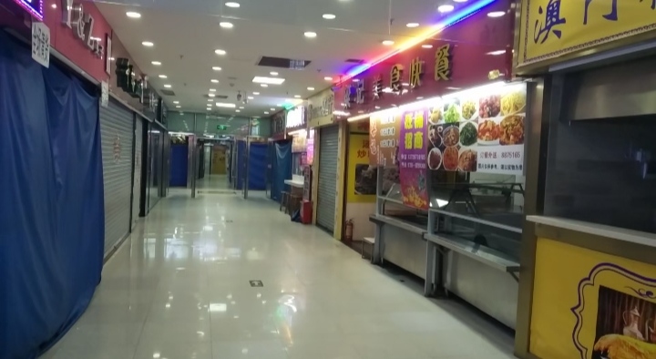 拱北地下商场购物攻略,拱北地下商场买衣服便宜吗