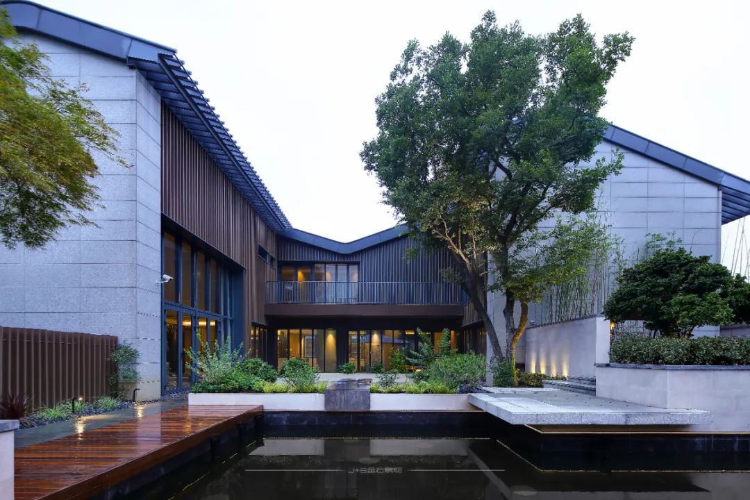 一处优雅恬静的小院,美到骨子里的中式院子