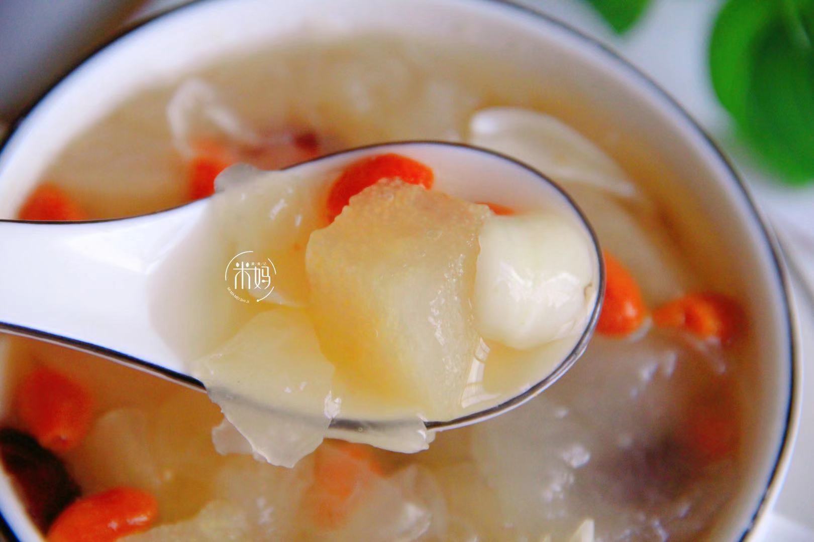 中秋过后喝什么汤不易感冒,秋天喝这锅汤营养丰富又健康