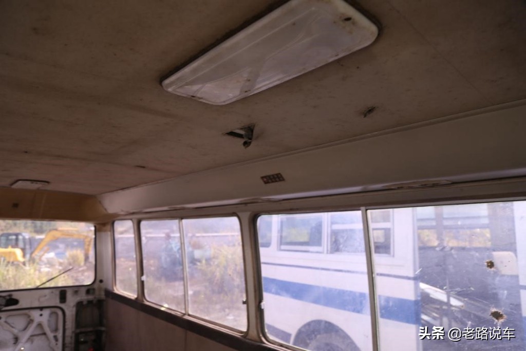 曾为政府机构“*用御**”客车的丰田第二*考代**斯特