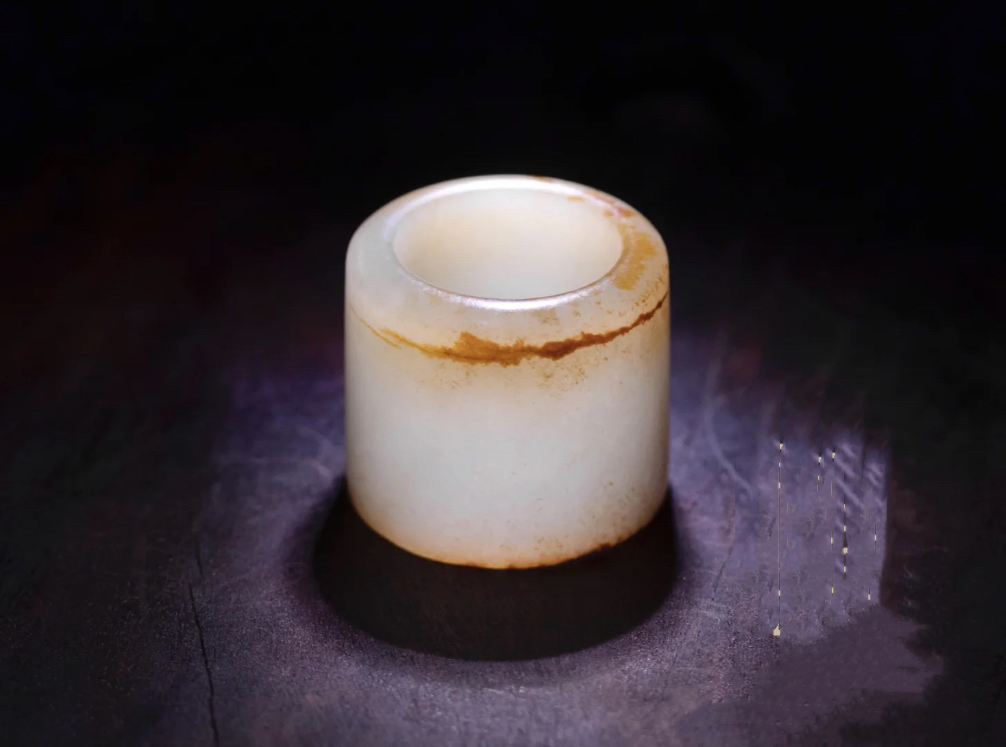 怎样试出玉假沁色？几个简单的小方法，别再轻易上当