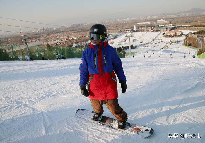 运动服饰新潮流,谁说运动上衣穿不出高定感