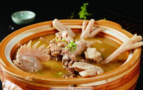 土鸡用什么一起炖比较好,土鸡与什么一起炖最好吃